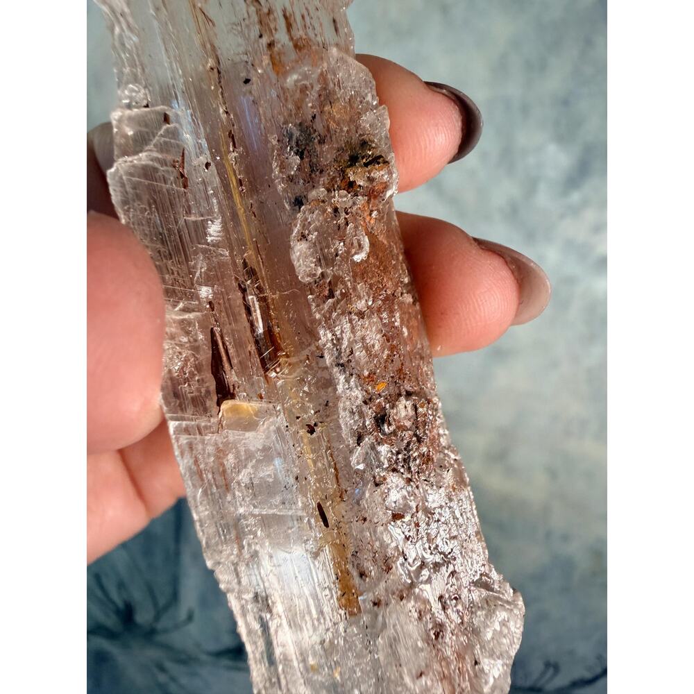 Naica Selenite with Inclusions Mexico – Purification & Grounding Crystal - Picture 3 of 10